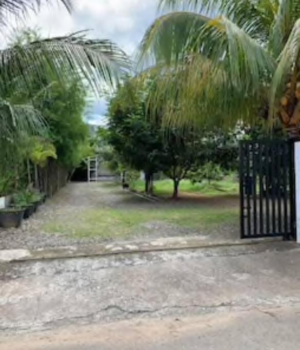 Banda Aceh Batoh Homestay - Private - Fits Up To 8 Persons Exterior foto